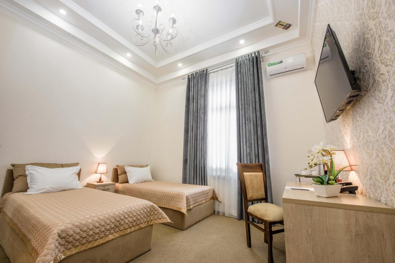 Huzur Hotel Tashkent Exterior photo